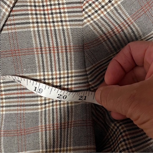 NWT ZARA CHECKERED blazer size. XL 
🚨 FIRM PRICE NO ACCEPT OFFER - Picture 12 of 15